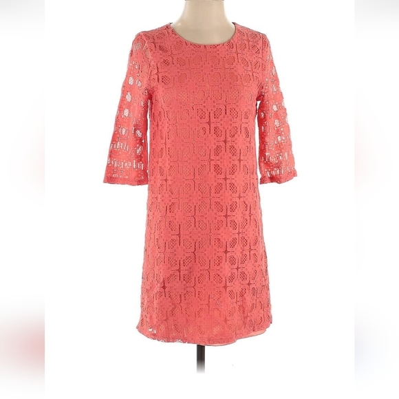 Buttons Pink Lace Dress Size Small - Picture 1 of 3